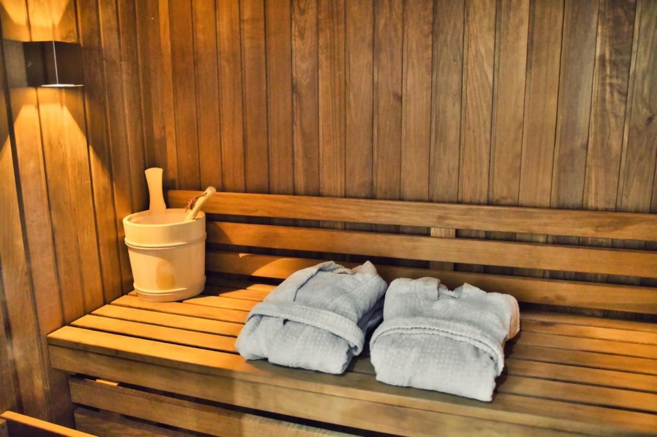 L'Oxalis Villa, Sauna Et Jaccuzi Privatif Bullion Bagian luar foto